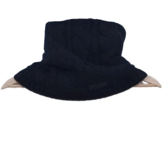 Auth Burberry Blue Label - Black Angora Scarf - Picture 1 of 7